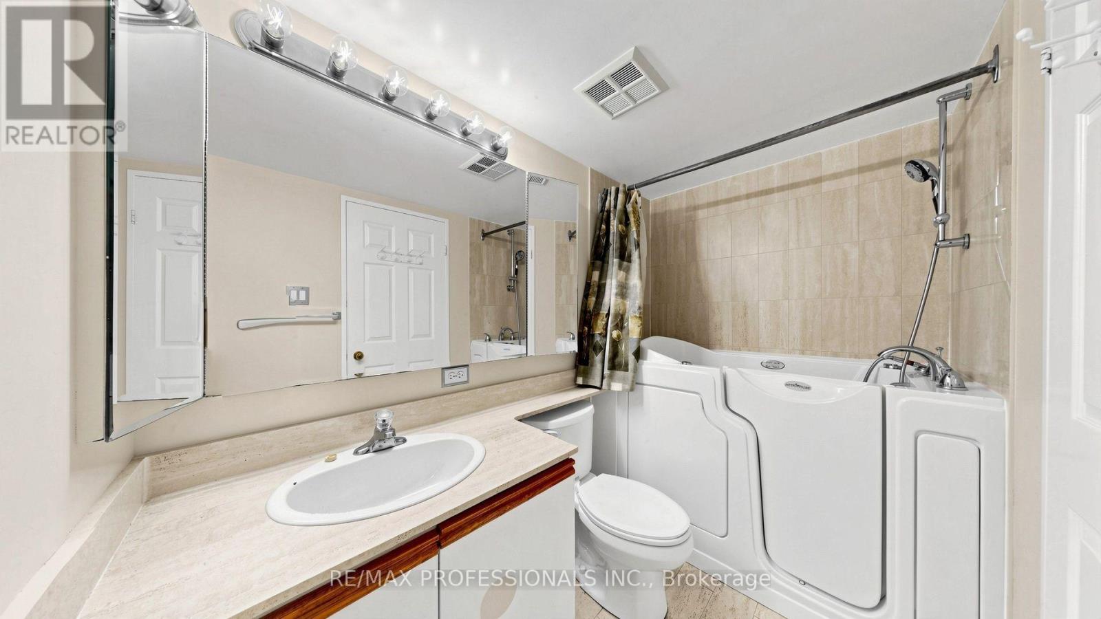 1107 - 20 Cherrytree Drive, Brampton, Ontario  L6Y 3V1 - Photo 18 - W13756272