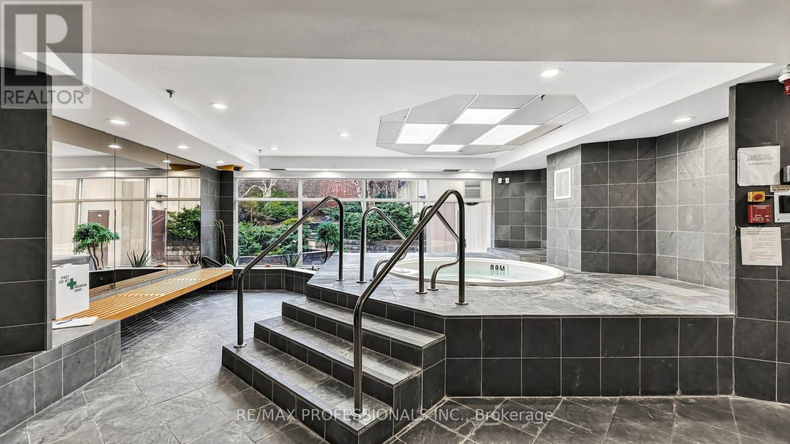 1107 - 20 Cherrytree Drive, Brampton, Ontario  L6Y 3V1 - Photo 41 - W13756272