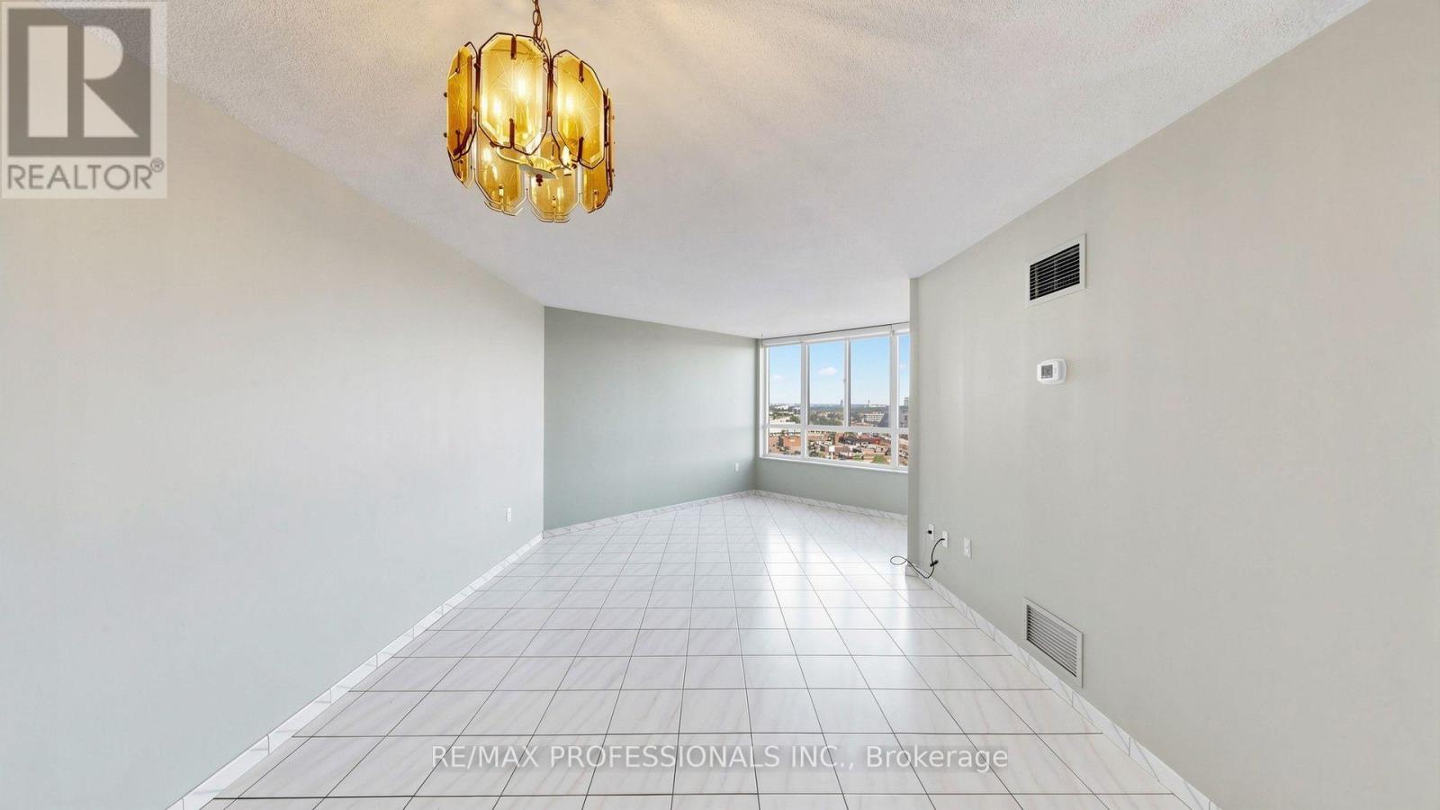 1107 - 20 Cherrytree Drive, Brampton, Ontario  L6Y 3V1 - Photo 7 - W13756272