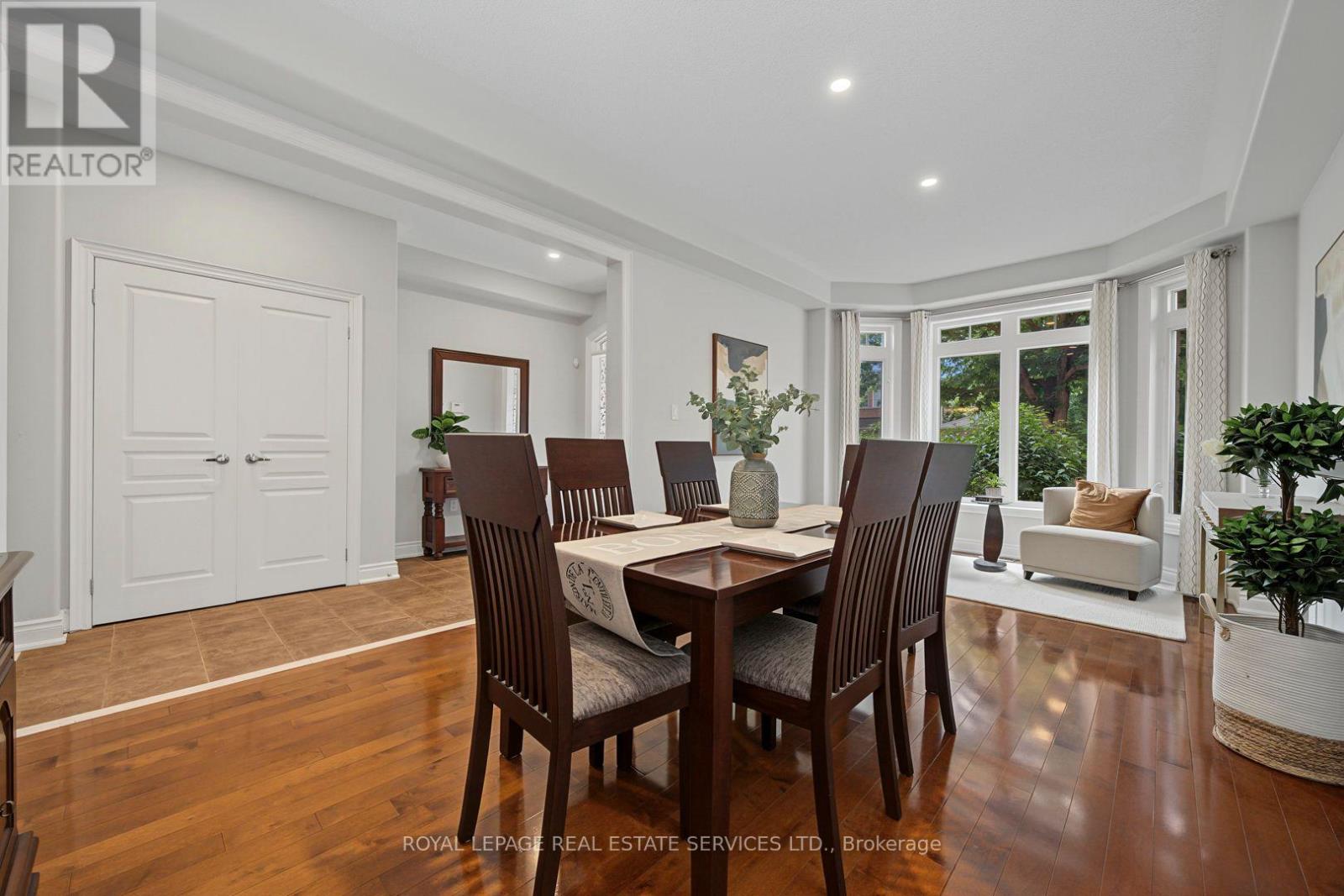 3368 Raspberry Bush Trail, Oakville, Ontario  L6L 6V2 - Photo 5 - W13756280