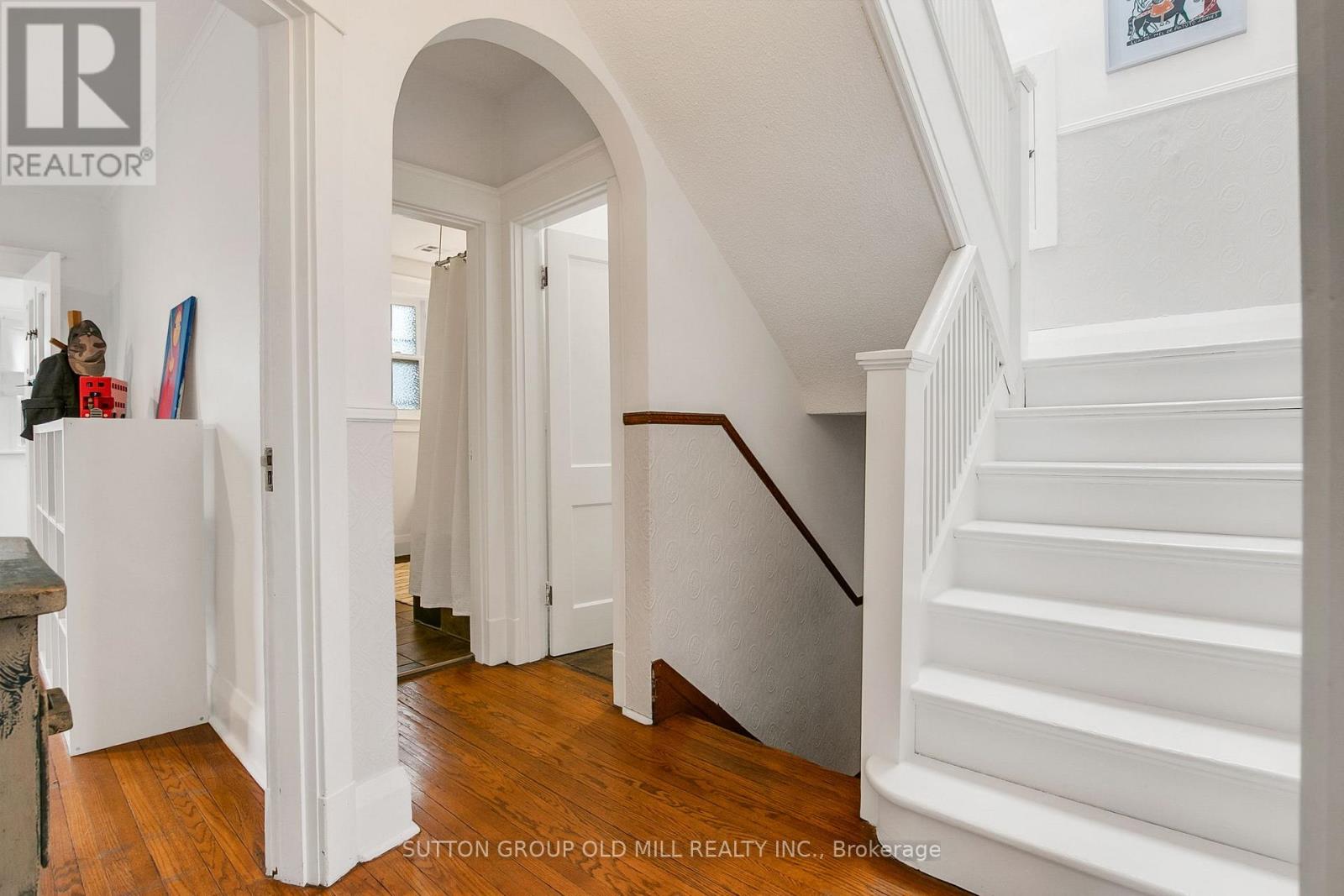 1 Algonquin Avenue, Toronto, Ontario  M6R 1K6 - Photo 34 - W13756324