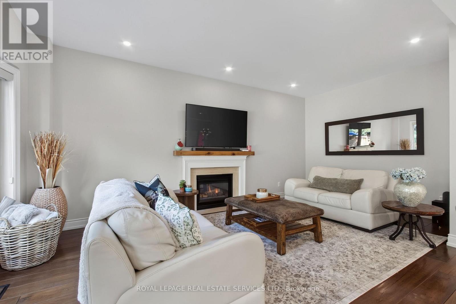 2329 Glenfield Road, Oakville, Ontario  L6M 3V1 - Photo 13 - W13756410