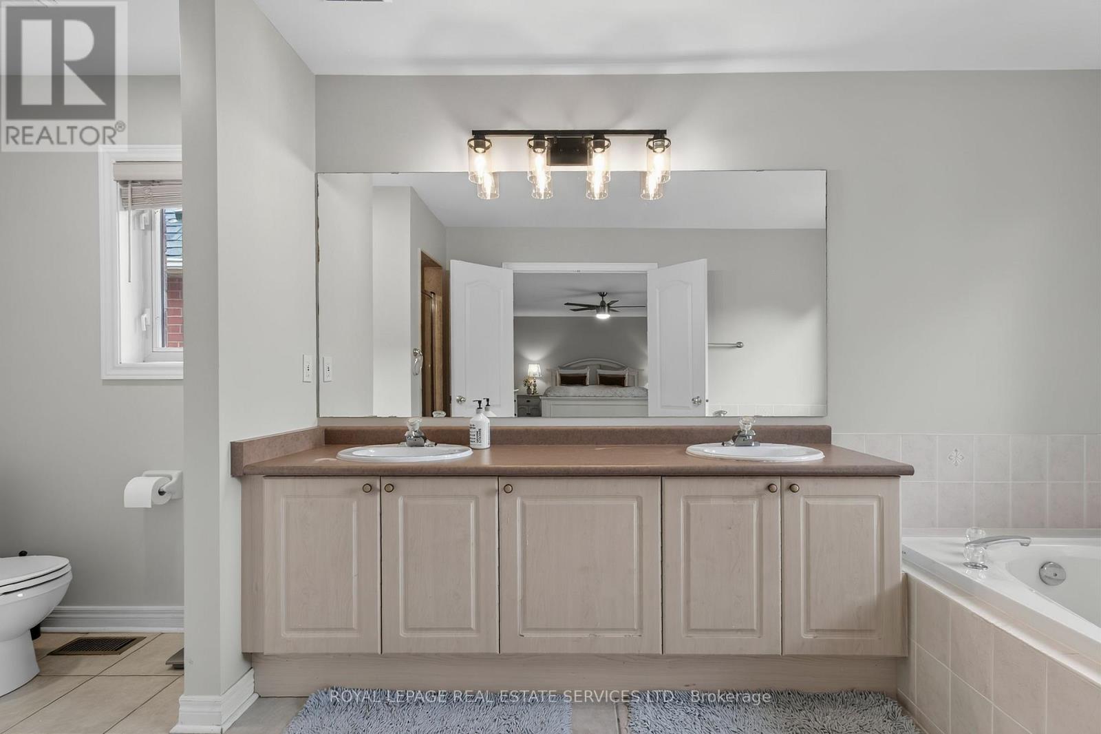 2329 Glenfield Road, Oakville, Ontario  L6M 3V1 - Photo 24 - W13756410