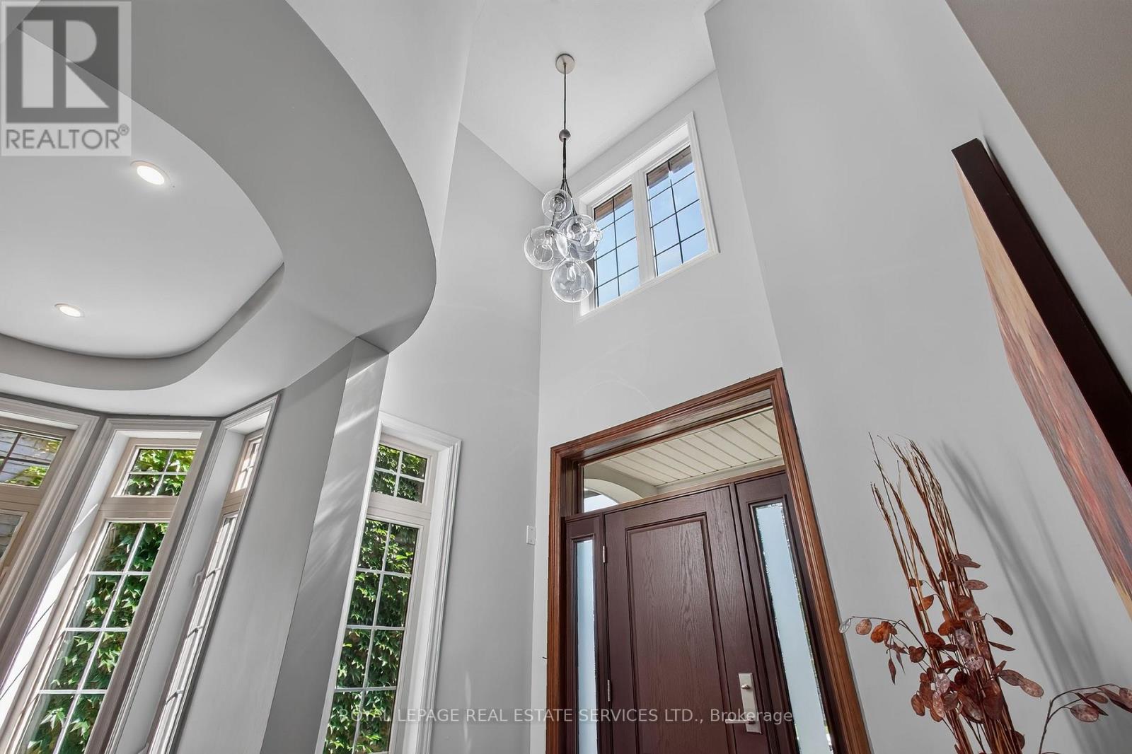 2329 Glenfield Road, Oakville, Ontario  L6M 3V1 - Photo 6 - W13756410