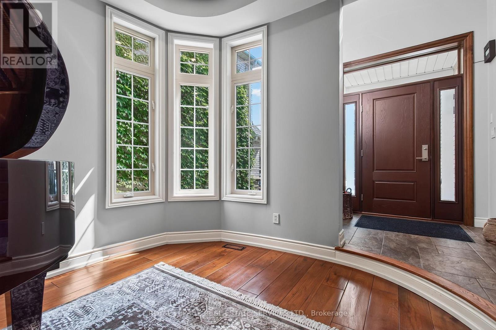 2329 Glenfield Road, Oakville, Ontario  L6M 3V1 - Photo 7 - W13756410
