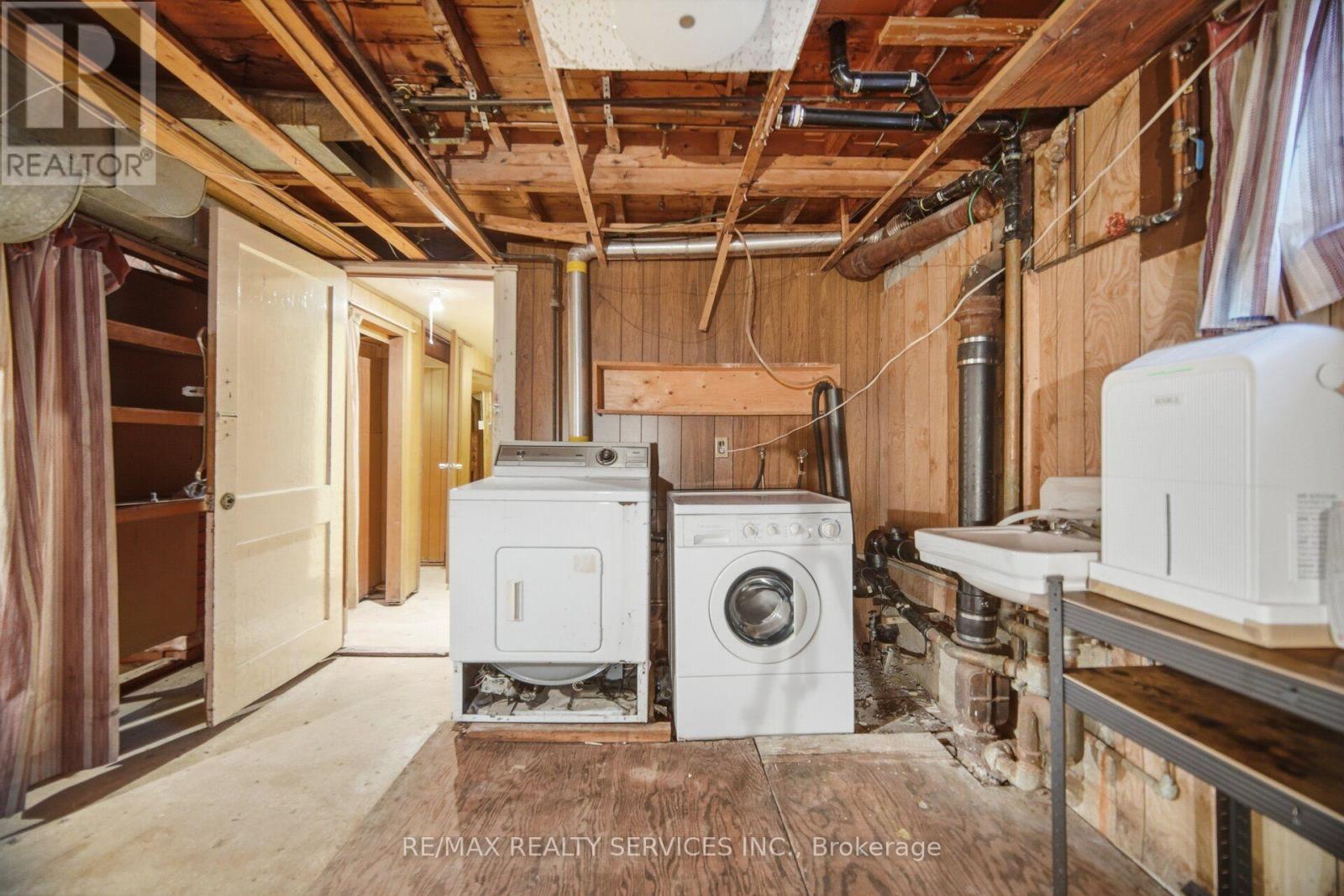 3051 Churchill Avenue, Mississauga, Ontario  L4T 1R4 - Photo 42 - W13756424