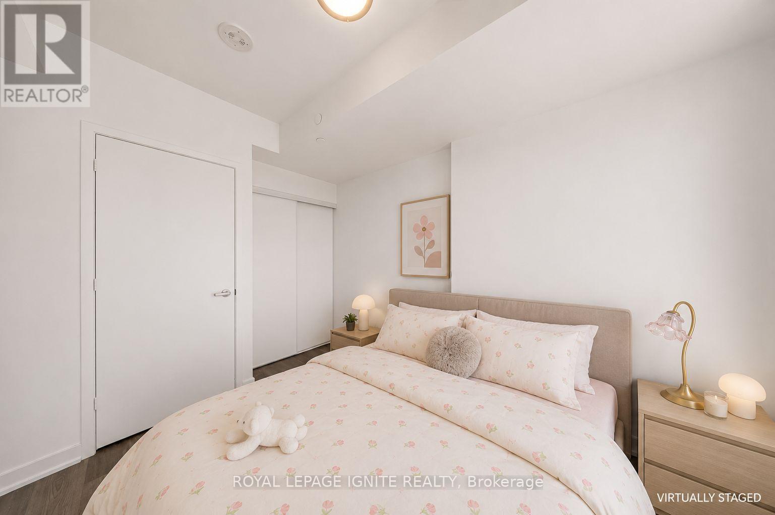 3301 - 3900 Confederation Parkway, Mississauga, Ontario  L5B 0M3 - Photo 16 - W13756438