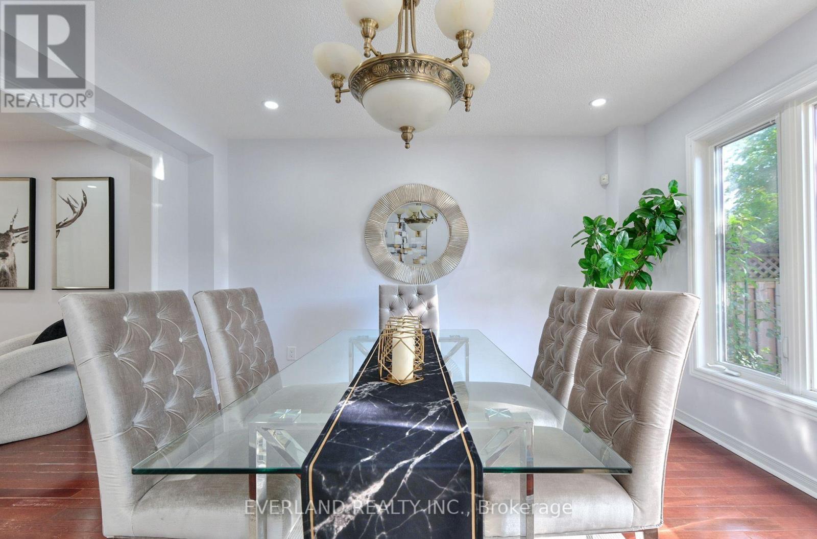 5386 Middlebury Drive N, Mississauga, Ontario  L5M 5E6 - Photo 11 - W13756578