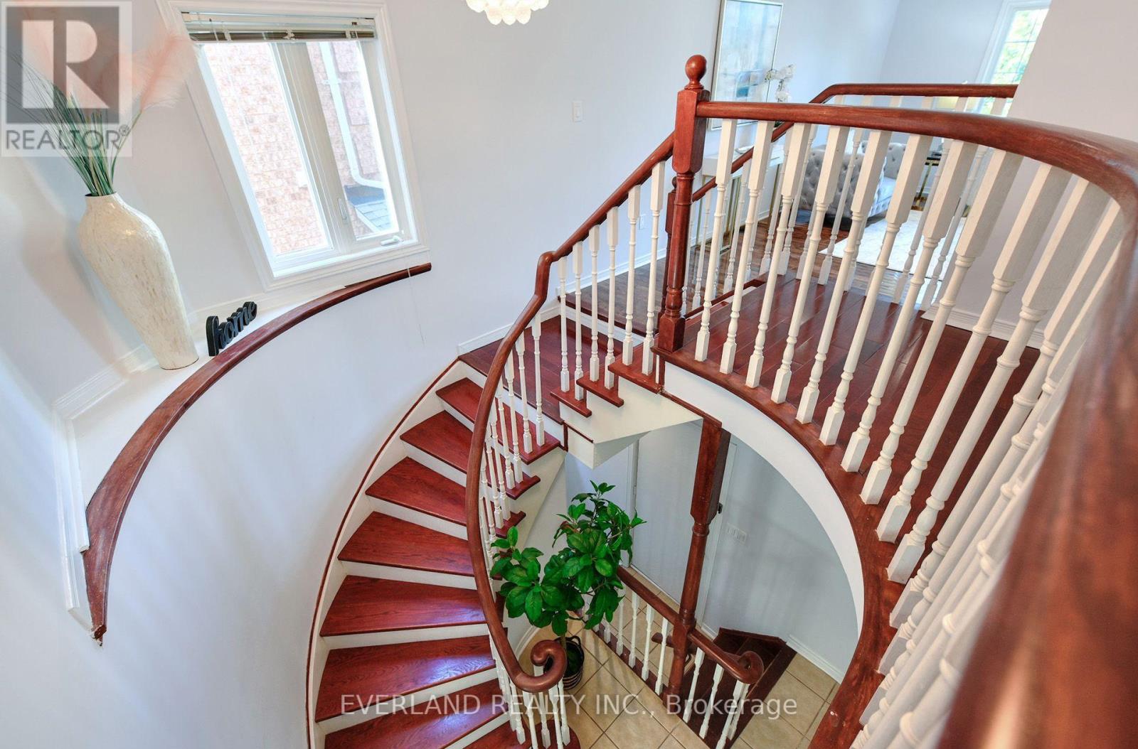 5386 Middlebury Drive N, Mississauga, Ontario  L5M 5E6 - Photo 20 - W13756578
