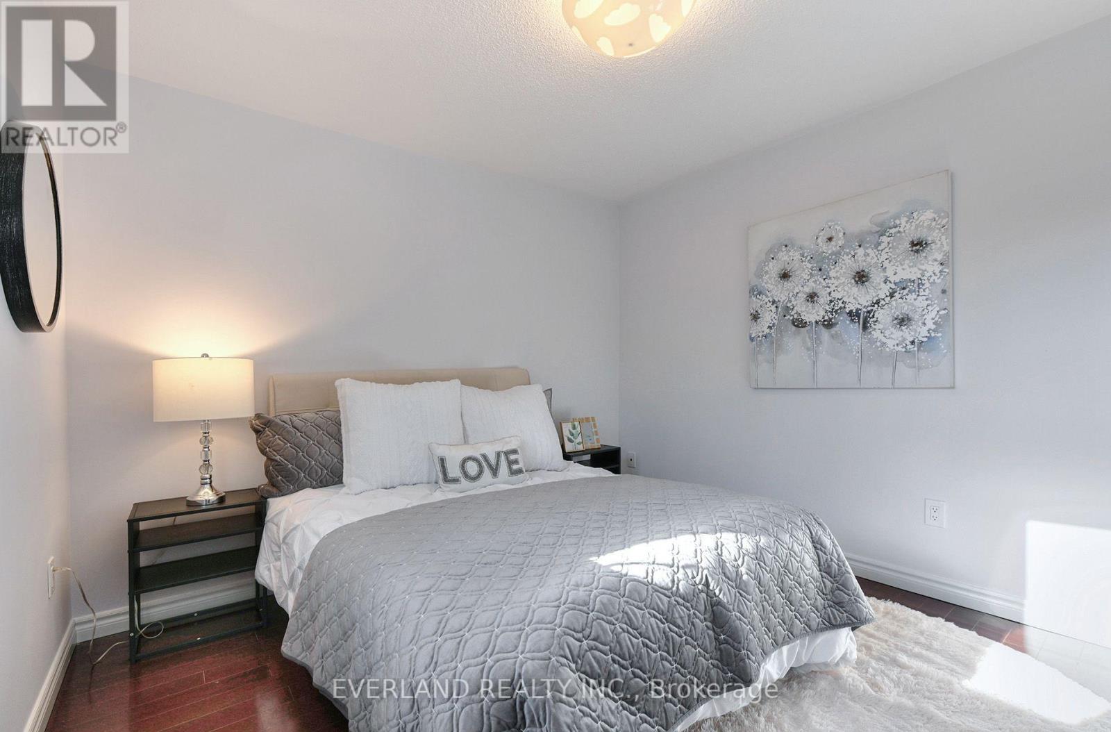 5386 Middlebury Drive N, Mississauga, Ontario  L5M 5E6 - Photo 27 - W13756578