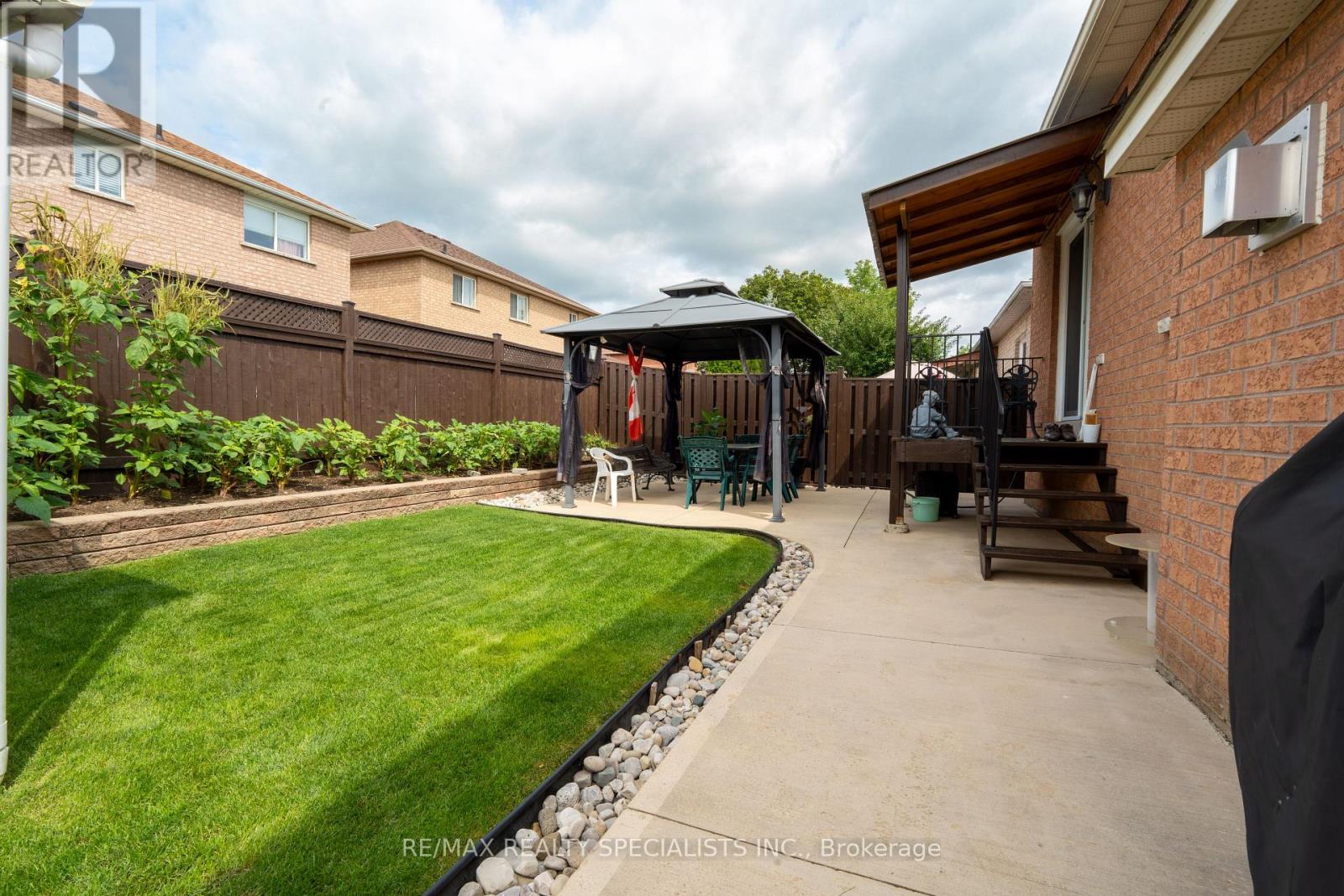 66 Ryegrass Crescent, Brampton, Ontario  L7A 3J9 - Photo 20 - W13756584