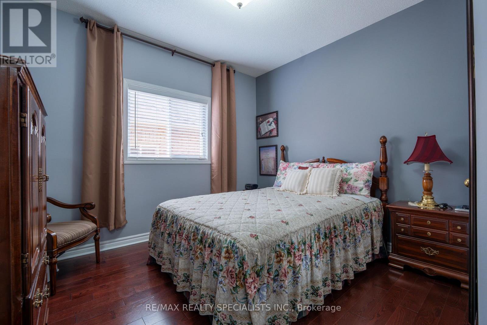 66 Ryegrass Crescent, Brampton, Ontario  L7A 3J9 - Photo 7 - W13756584