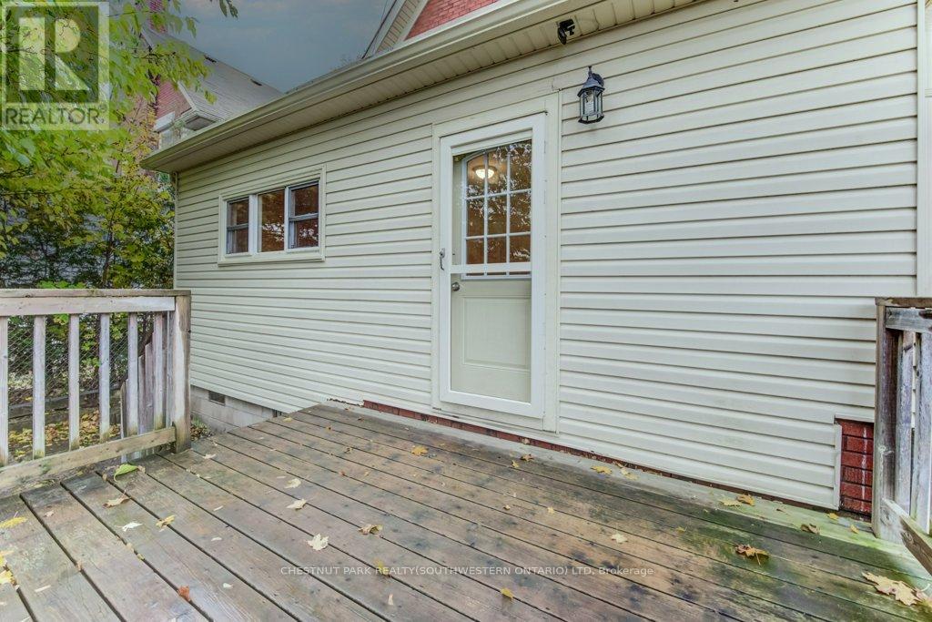 26 St. Leger Street, Kitchener, Ontario  N2H 4L9 - Photo 37 - X13756310