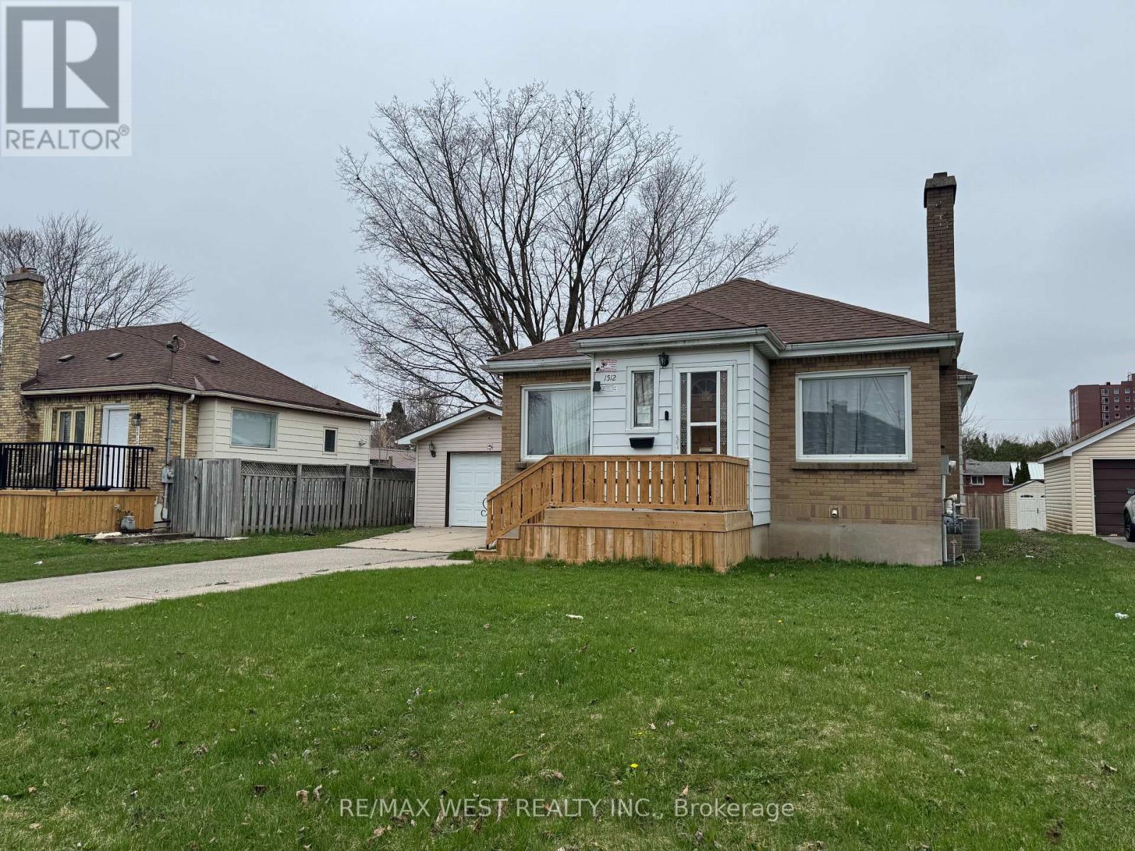 1512 Rushland Avenue, London East, Ontario  N5V 1X5 - Photo 1 - X13756358