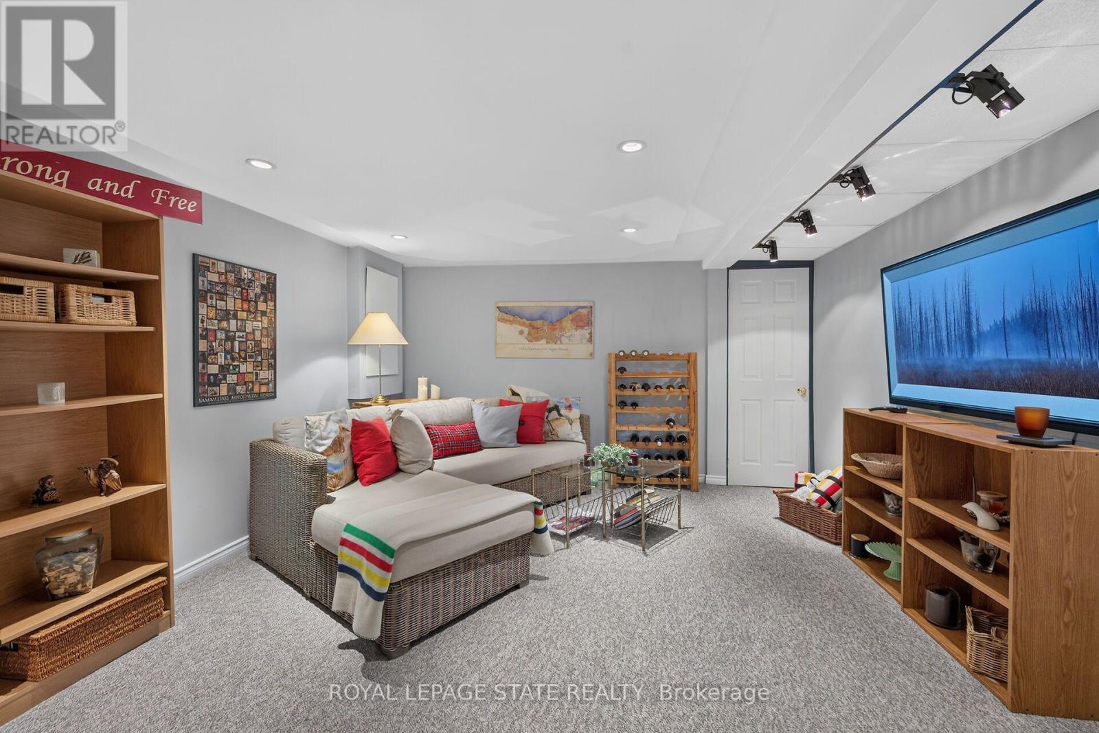 2 Novoco Drive, Hamilton, Ontario  L9C 7E7 - Photo 40 - X13756370
