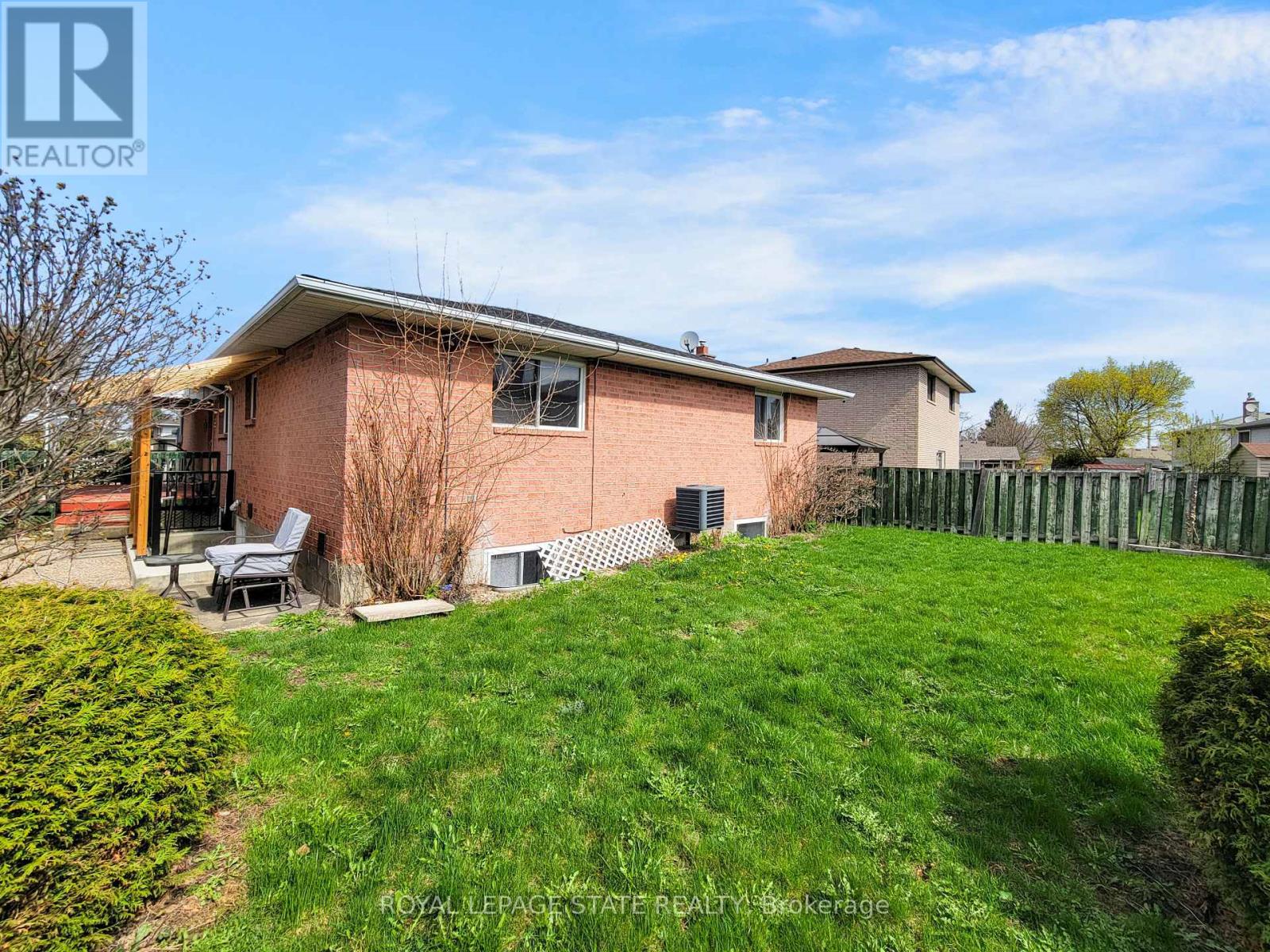 B2 - 216 Ravenbury Drive, Hamilton, Ontario  L8W 2J1 - Photo 10 - X13756378