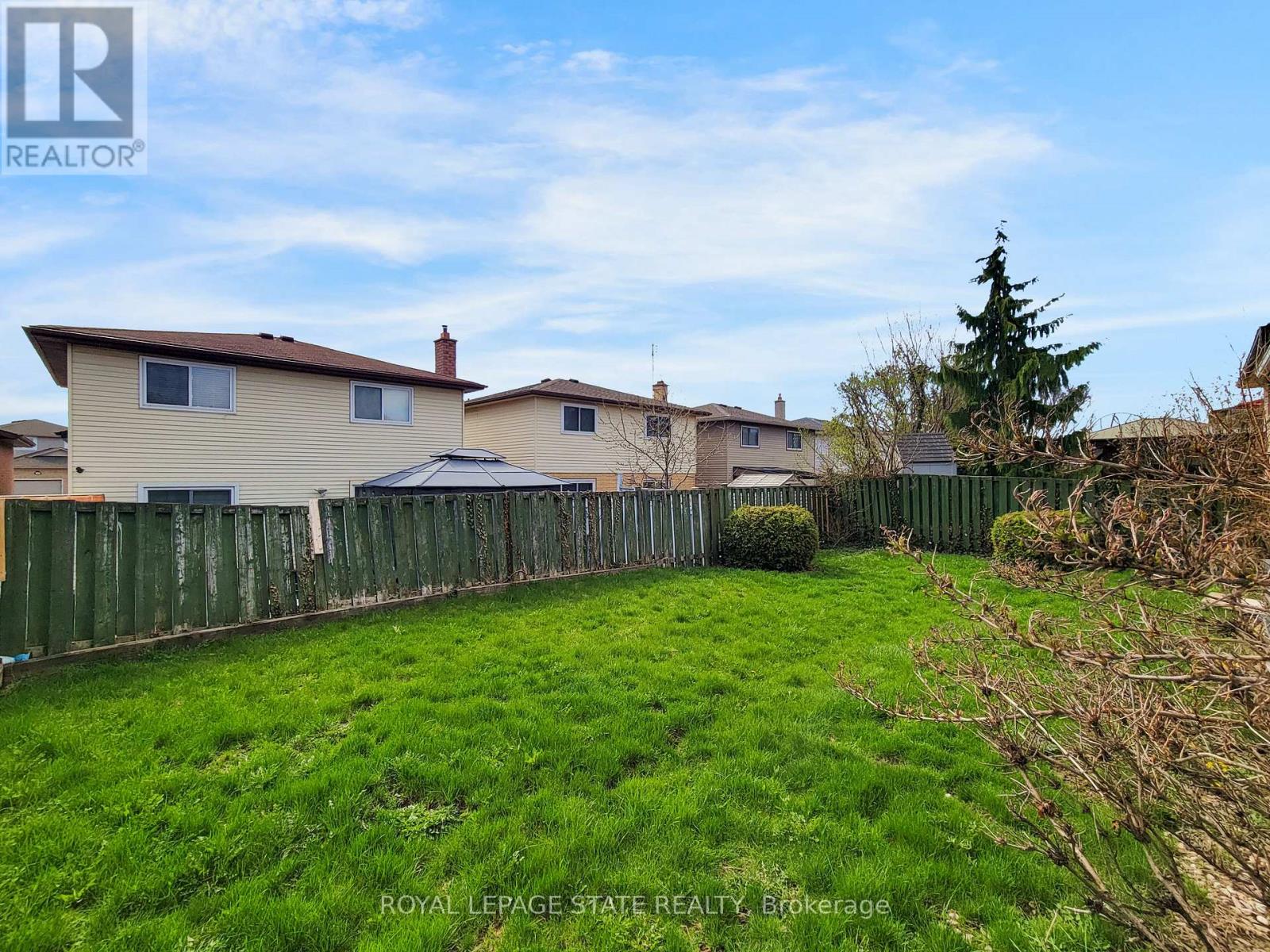 B2 - 216 Ravenbury Drive, Hamilton, Ontario  L8W 2J1 - Photo 12 - X13756378