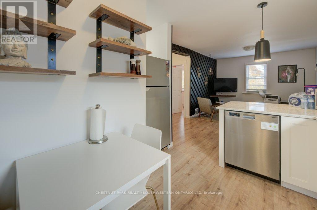 46 Cherry Street, Kitchener, Ontario  N2G 2C6 - Photo 12 - X13756402
