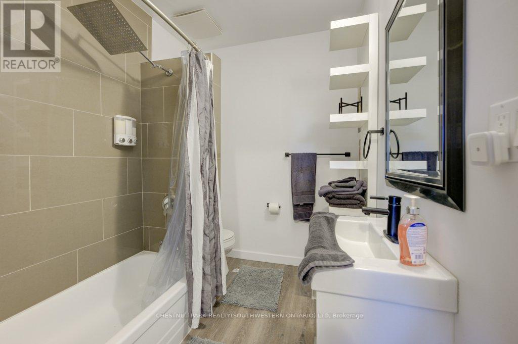 46 Cherry Street, Kitchener, Ontario  N2G 2C6 - Photo 15 - X13756402