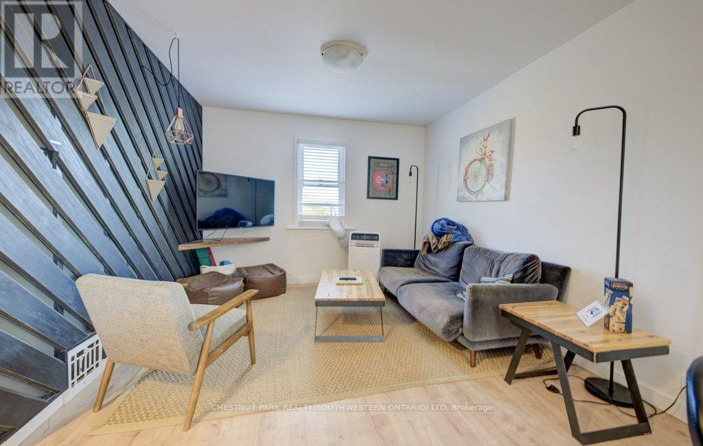46 Cherry Street, Kitchener, Ontario  N2G 2C6 - Photo 9 - X13756402