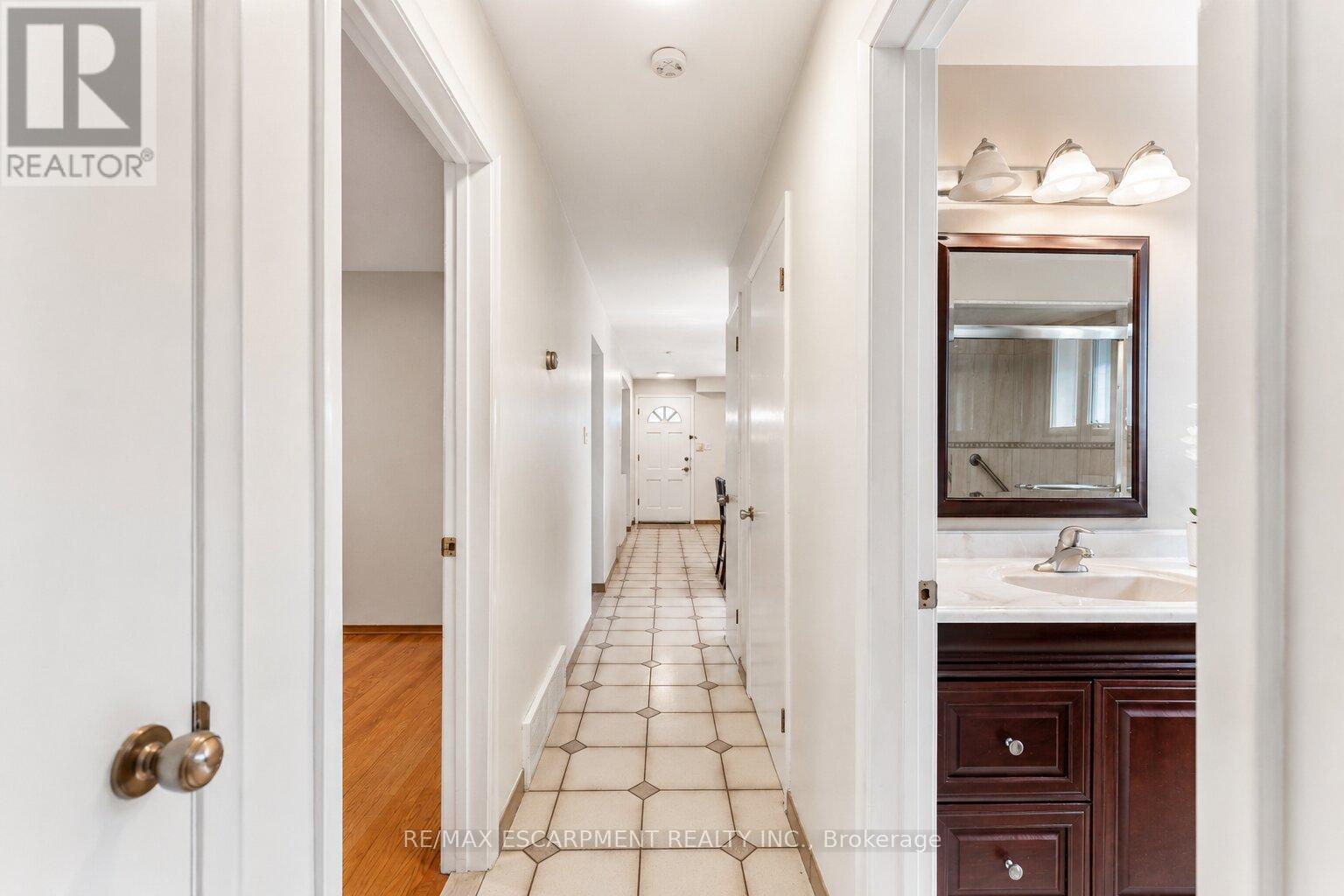 1894 Main Street E, Hamilton, Ontario  L8H 1G5 - Photo 11 - X13756588