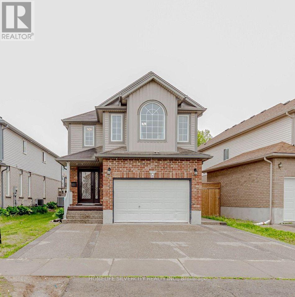 348 ACTIVA AVENUE, Kitchener, Ontario