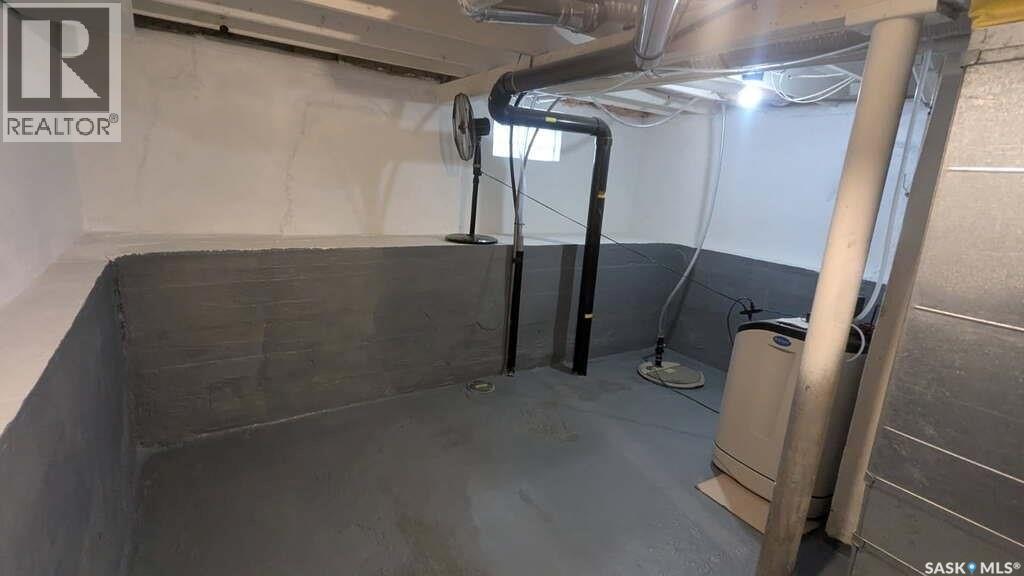 2351 Reynolds Street, Regina, Saskatchewan  S4N 3N6 - Photo 25 - SK047843