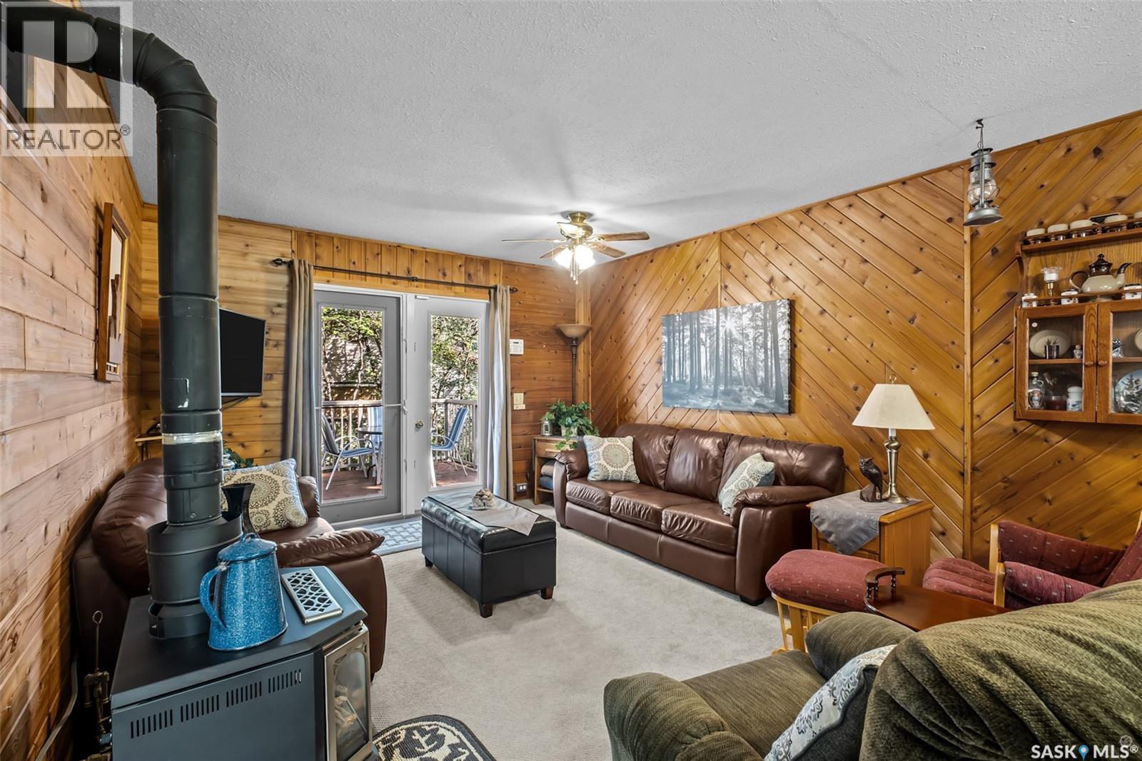 #3 Lane 1 Chamakese Resort, Chitek Lake, Saskatchewan  S0J 0L0 - Photo 10 - SK047811