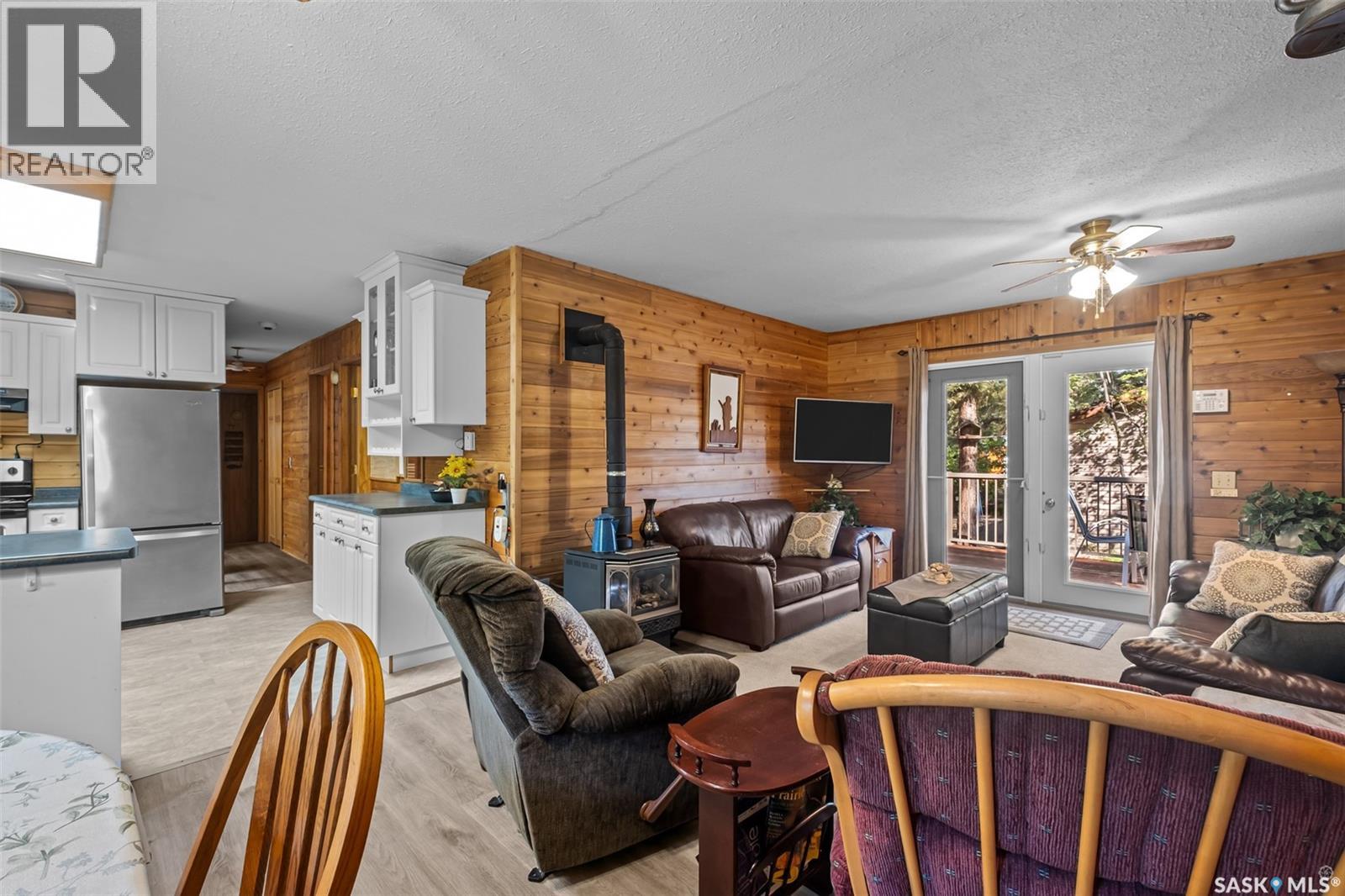 #3 Lane 1 Chamakese Resort, Chitek Lake, Saskatchewan  S0J 0L0 - Photo 11 - SK047811