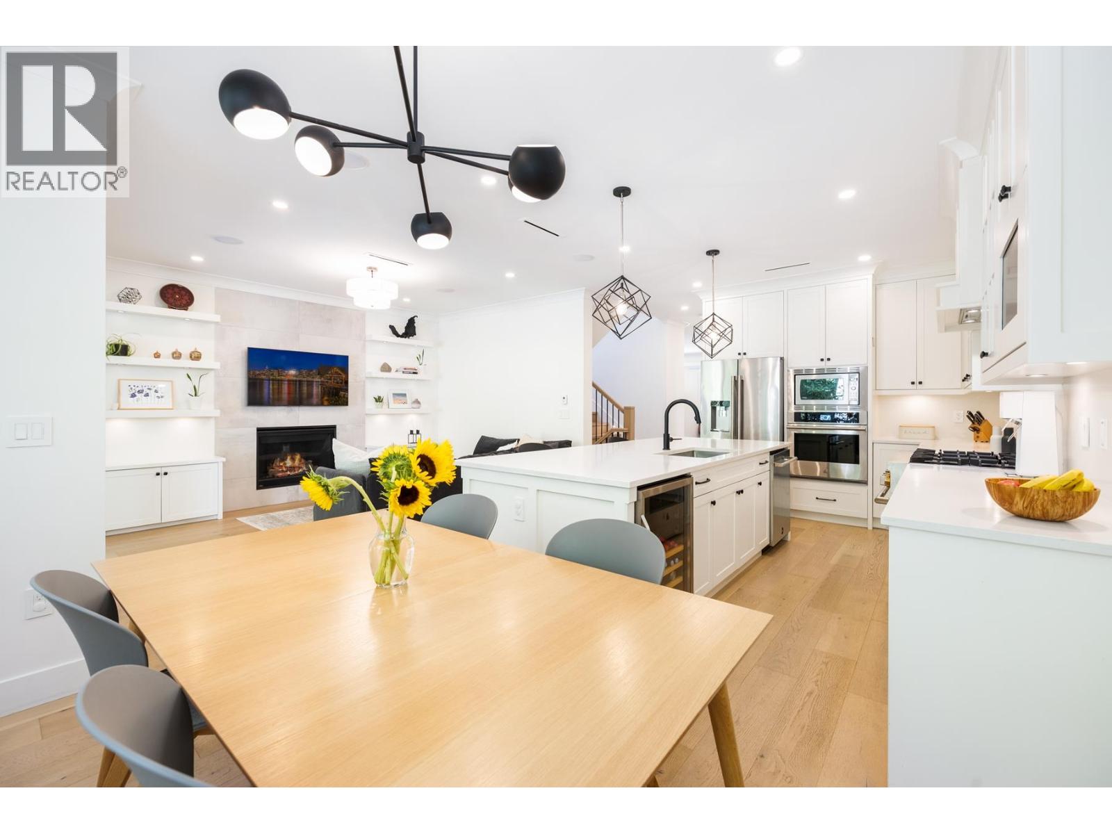 1750 Dempsey Road, North Vancouver, British Columbia  V7K 1T4 - Photo 8 - R3162230
