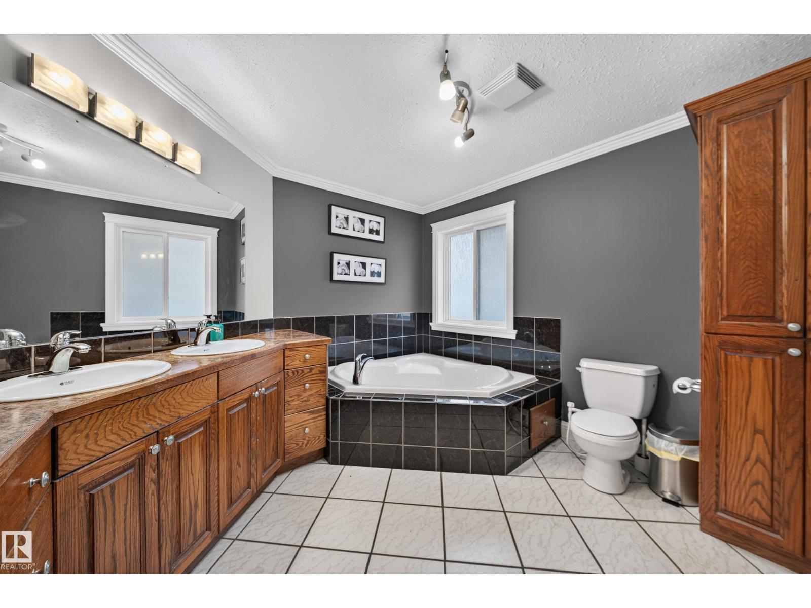 6904 18 Av SW, Edmonton, Alberta  T6X 0C9 - Photo 42 - E4507568