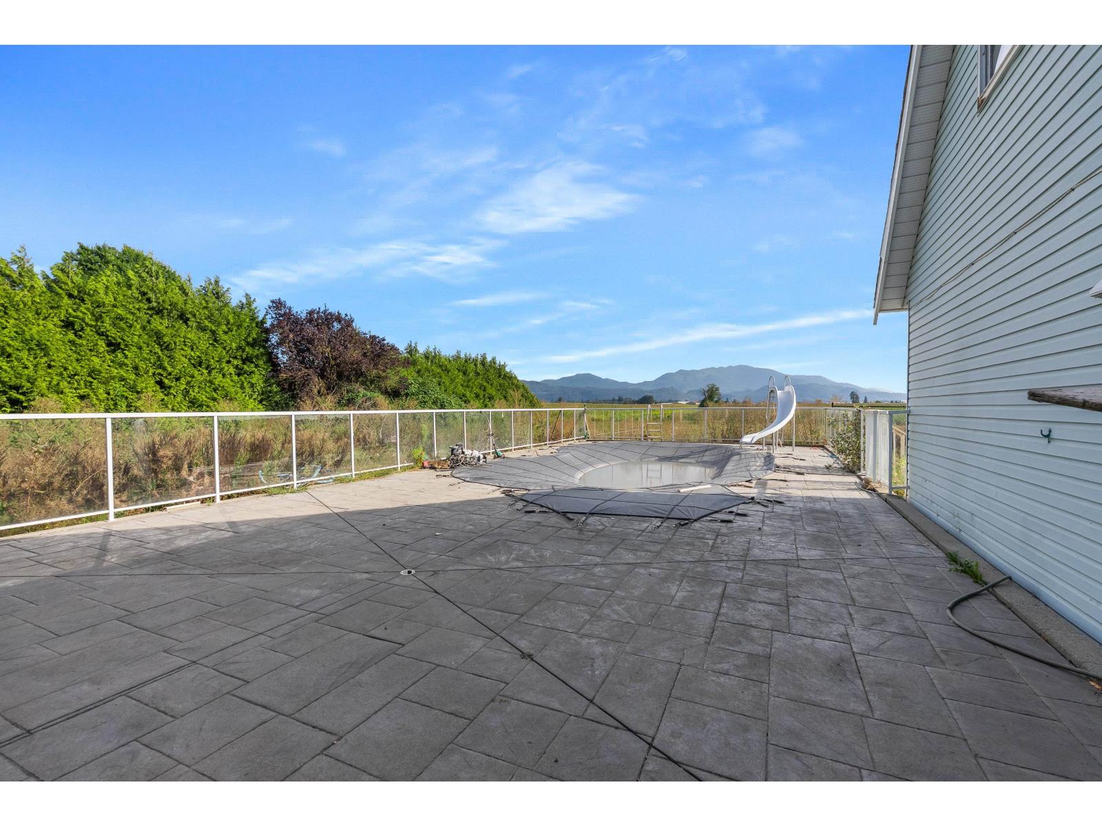 35826 South Parallel Road, Abbotsford, British Columbia  V3G 2K4 - Photo 30 - R3161898