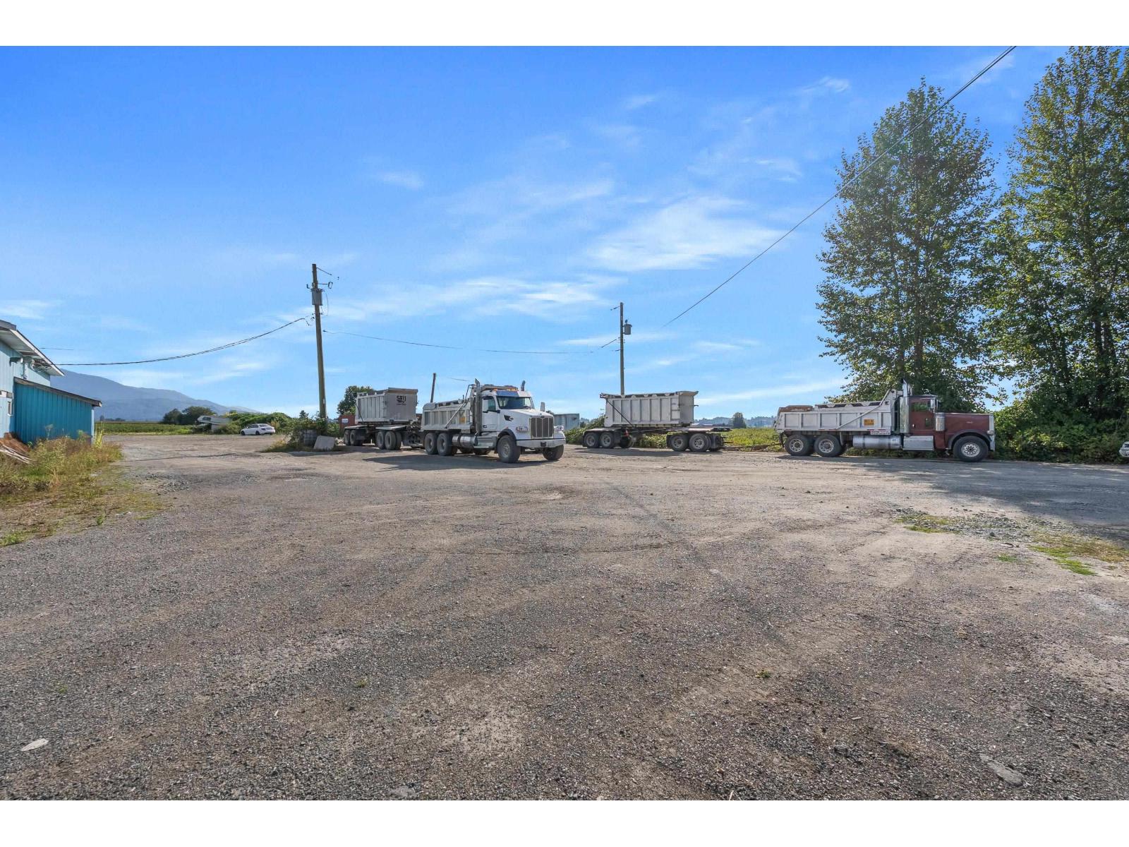 35826 South Parallel Road, Abbotsford, British Columbia  V3G 2K4 - Photo 37 - R3161898