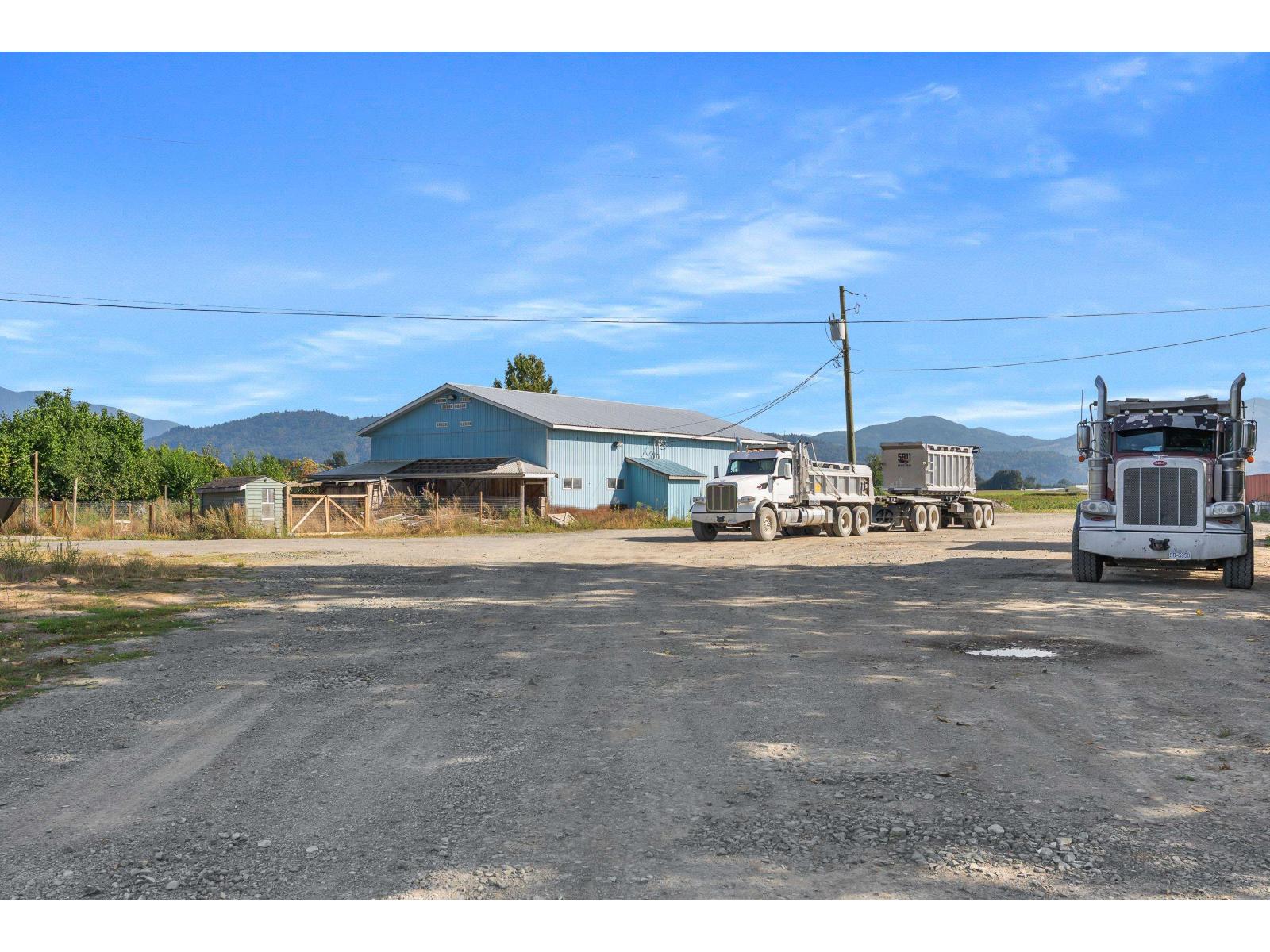 35826 South Parallel Road, Abbotsford, British Columbia  V3G 2K4 - Photo 33 - R3161898