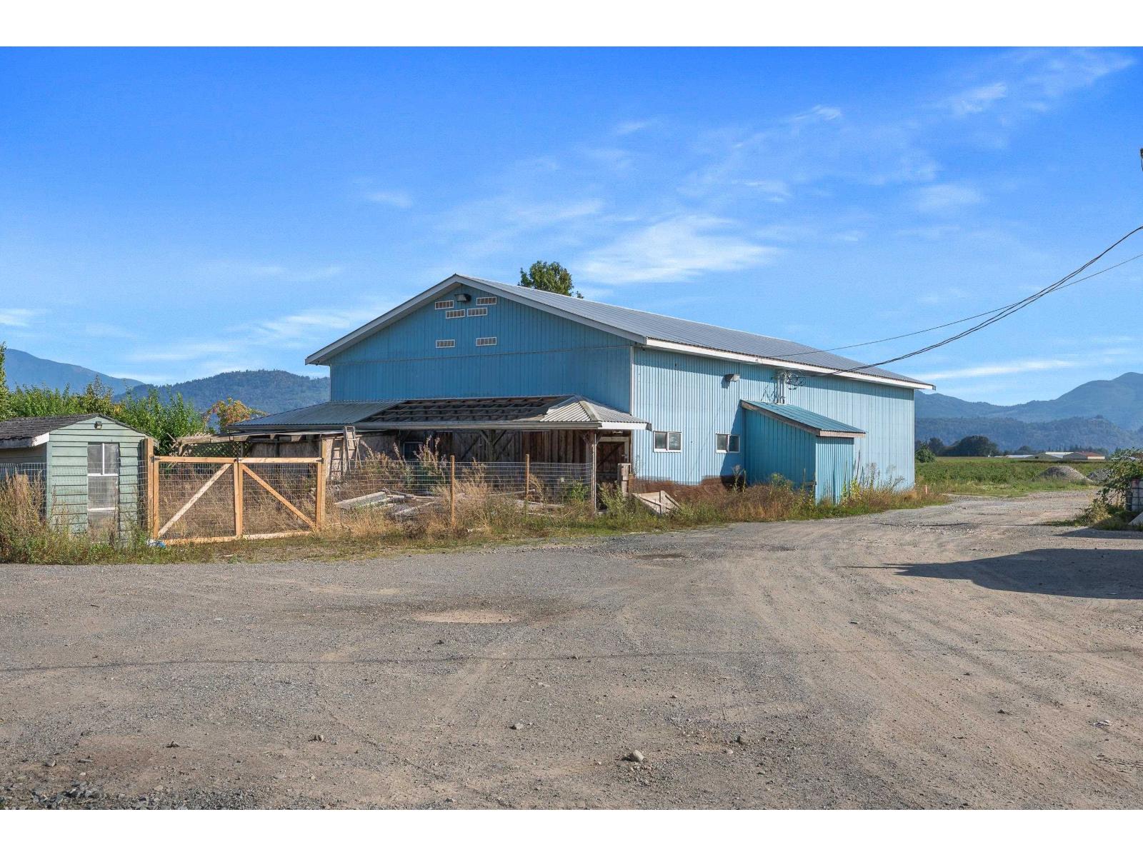 35826 South Parallel Road, Abbotsford, British Columbia  V3G 2K4 - Photo 34 - R3161898