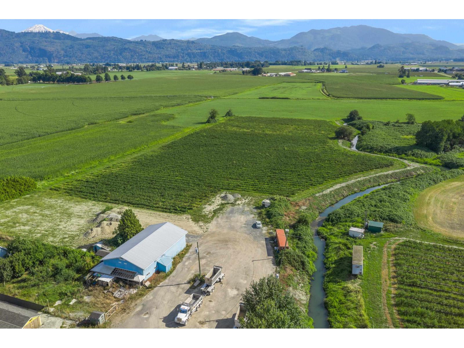 35826 South Parallel Road, Abbotsford, British Columbia  V3G 2K4 - Photo 8 - R3161898