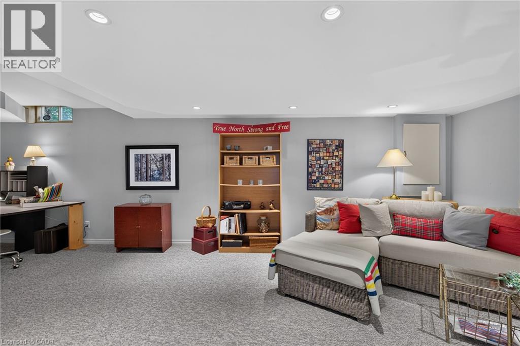 2 Novoco Drive, Hamilton, Ontario  L9C 7E7 - Photo 41 - 40861117