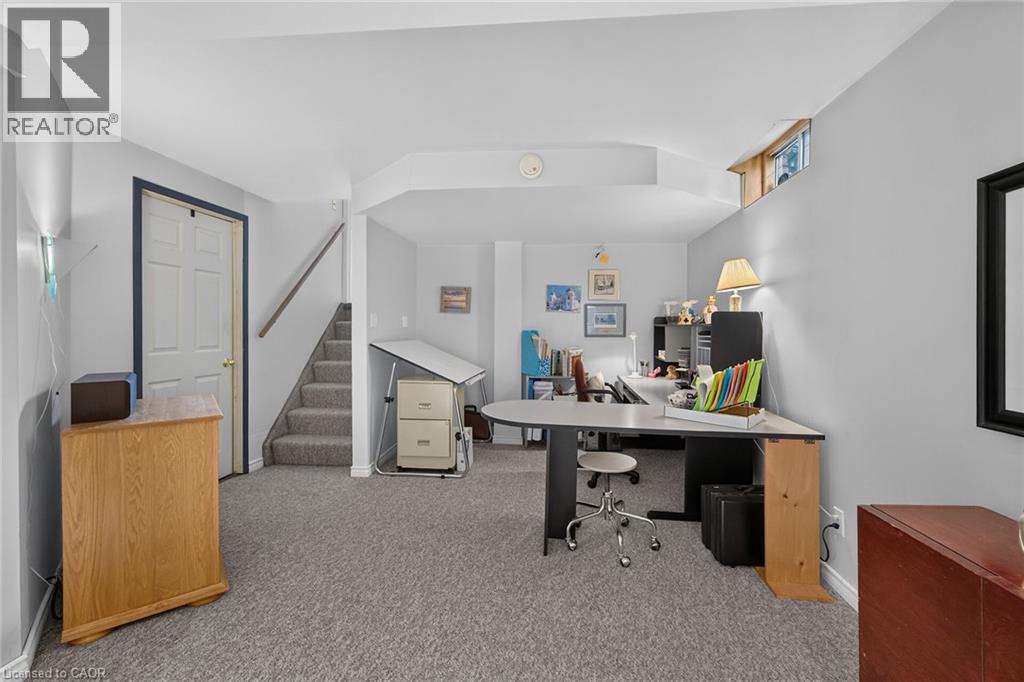 2 Novoco Drive, Hamilton, Ontario  L9C 7E7 - Photo 43 - 40861117
