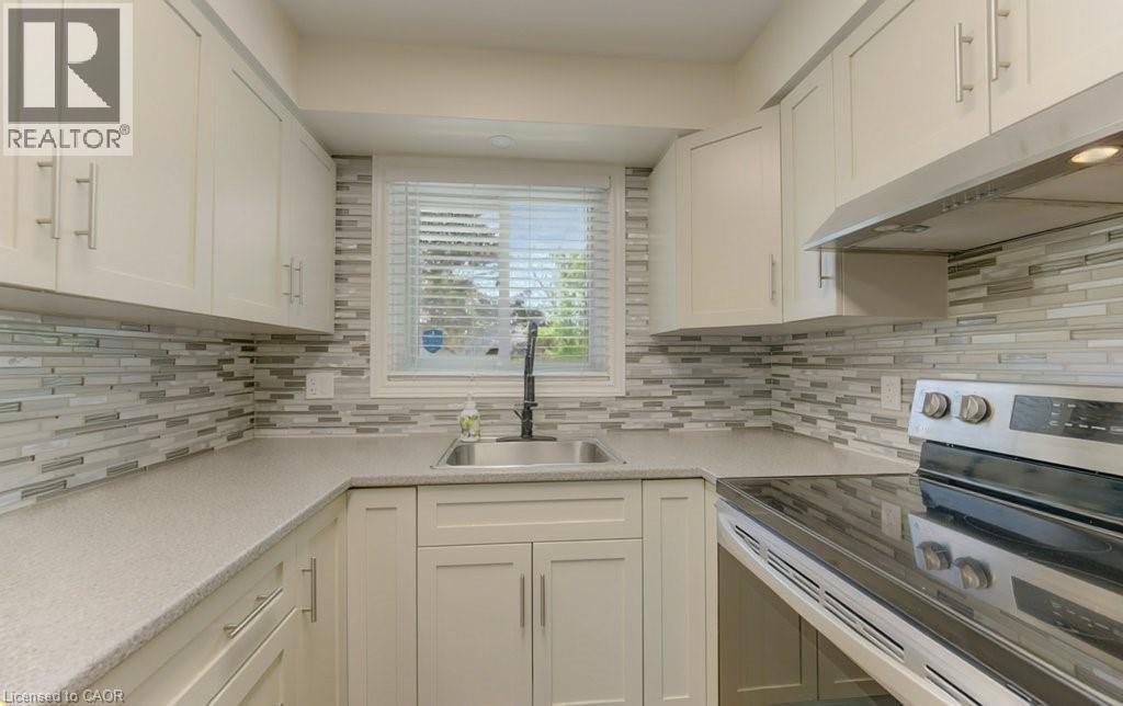 136 Dunsmere Drive, Kitchener, Ontario  N2E 1V7 - Photo 13 - 40861323