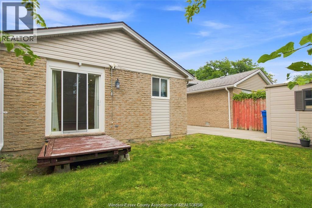 1229 Arncliffe Place, Windsor, Ontario   - Photo 19 - 26021873