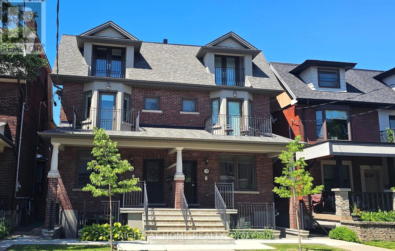 730 Shaw Street, Toronto, Ontario  M6G 3L7 - Photo 2 - C13749978