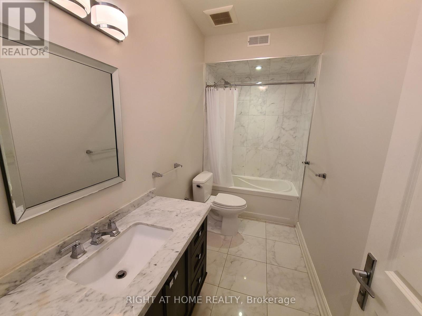 730 Shaw Street, Toronto, Ontario  M6G 3L7 - Photo 20 - C13749978