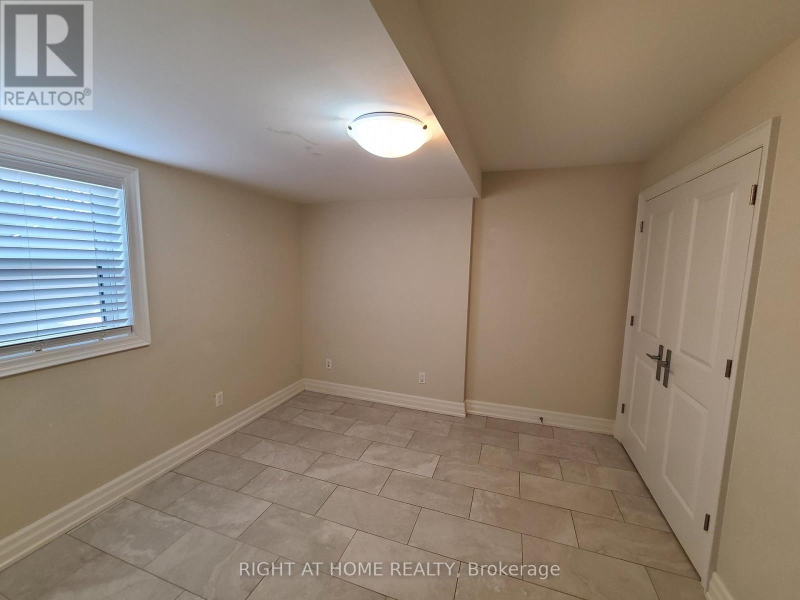 730 Shaw Street, Toronto, Ontario  M6G 3L7 - Photo 38 - C13749978
