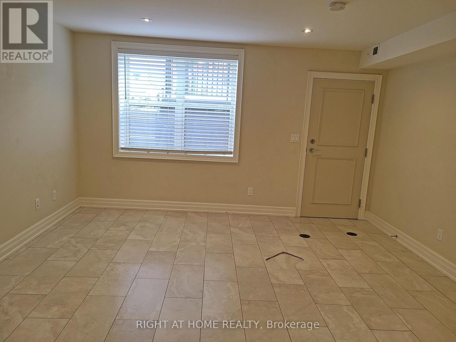 730 Shaw Street, Toronto, Ontario  M6G 3L7 - Photo 34 - C13749978