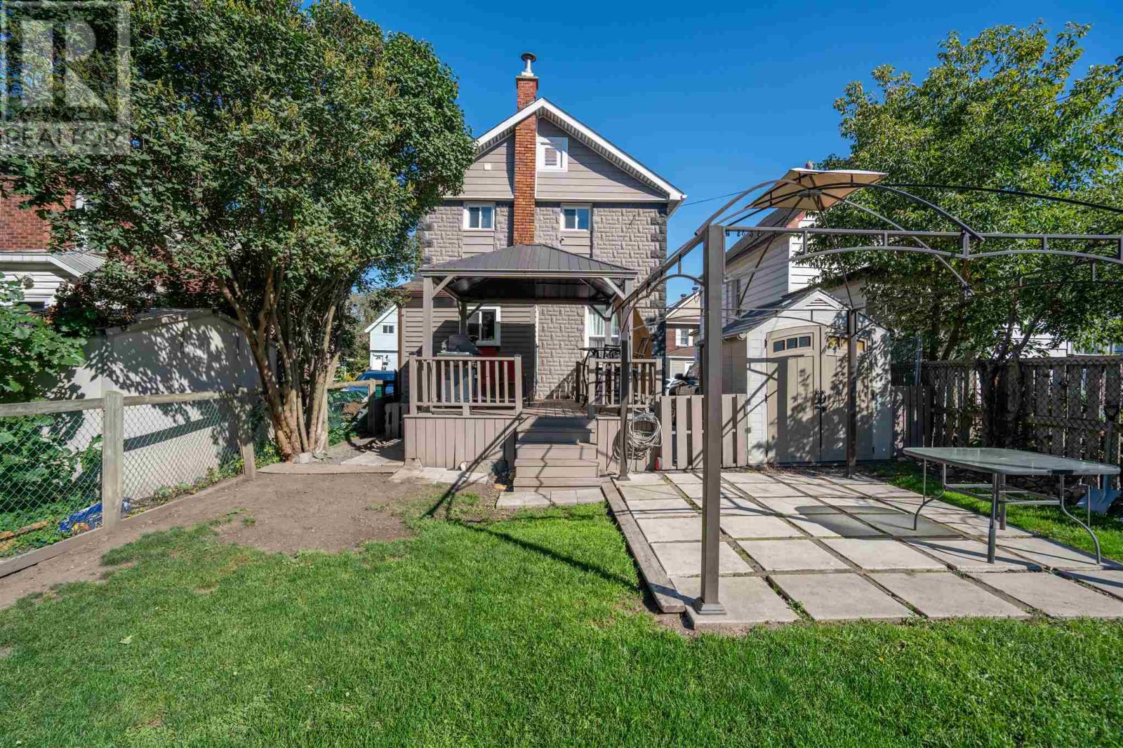 307 Beverley St, Sault Ste. Marie, Ontario  P6A 1S3 - Photo 2 - SM262466