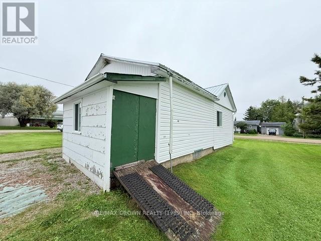 6 St Joseph Street, Opasatika, Ontario  P0L 1Z0 - Photo 13 - T13756674