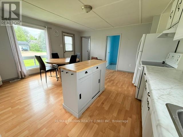 6 St Joseph Street, Opasatika, Ontario  P0L 1Z0 - Photo 19 - T13756674