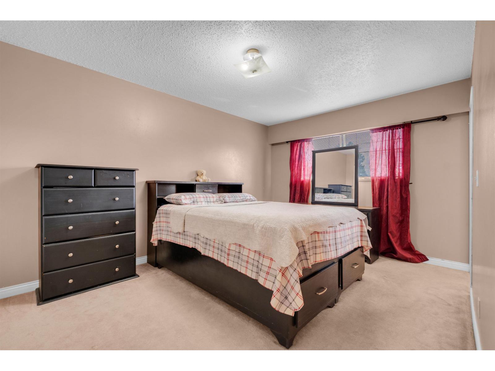 14110 72a Avenue, Surrey, British Columbia  V3W 7M7 - Photo 12 - R3158681