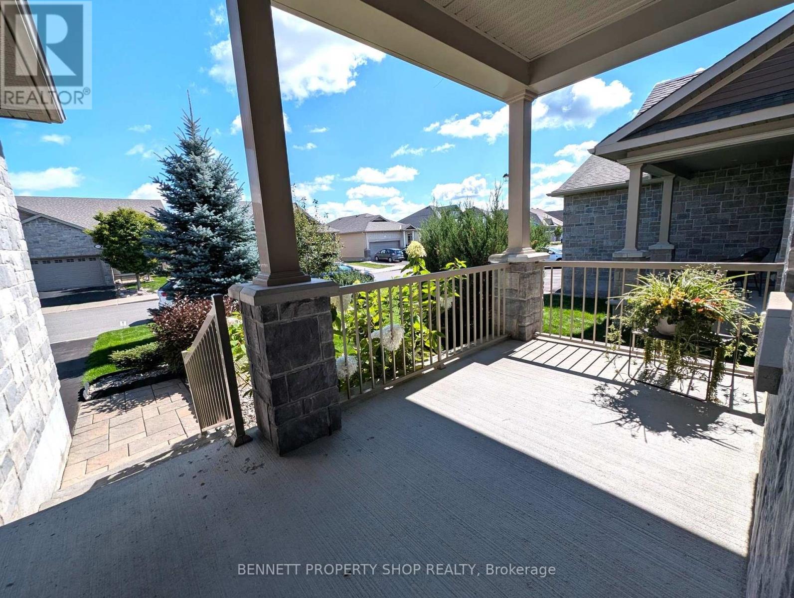 259 Shinny Avenue, Ottawa, Ontario  K2V 0B9 - Photo 4 - X13756712