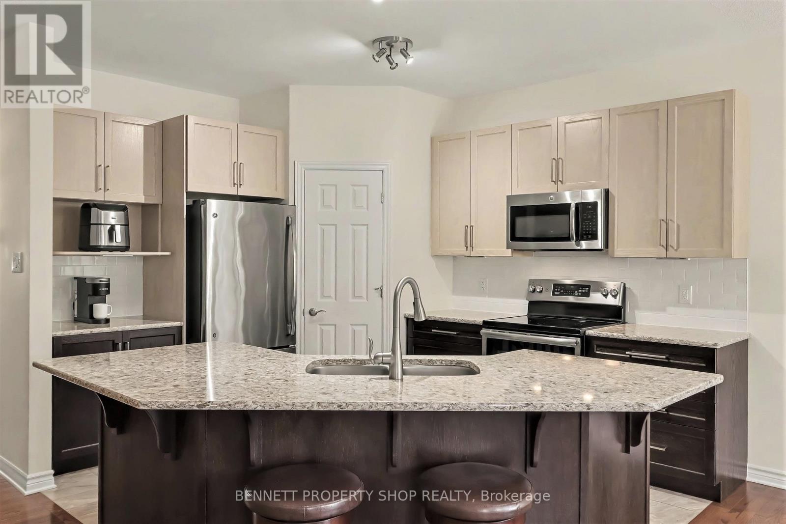 259 Shinny Avenue, Ottawa, Ontario  K2V 0B9 - Photo 9 - X13756712
